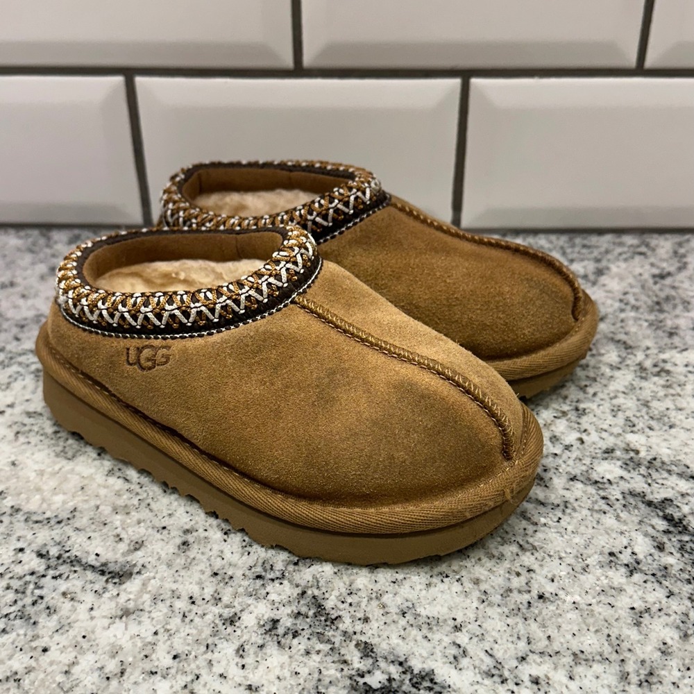 UGG Kids 9 Tasman Slippers Chestnut Suede Braid Slip On Cozy‎ Classic 1019066T
